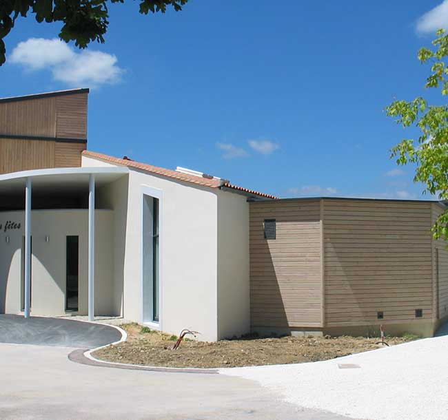RÉNOVATION ET EXTENSION DE LA SALLE DES FÊTES À FONTCOUVERTE